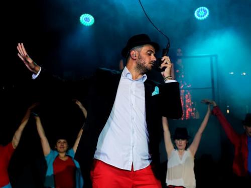 021-Quel-micro-Quelles-mains-