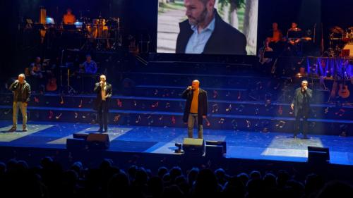 002-4-hommes-en-devenireureux