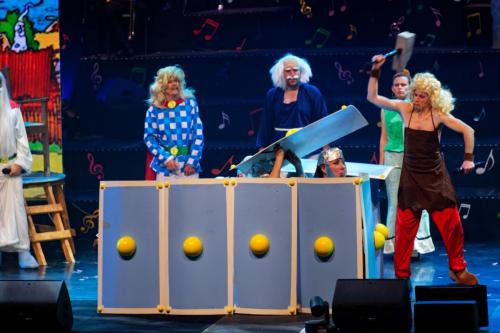 003-Adele-Exarchopoulos-on-ta-reconnue-