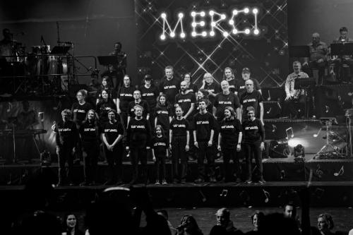 019-Cette-fois-ci-tout-le-monde-porte-le-bon-tee-shirt