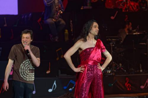 024-Barbie-trans-2Zic